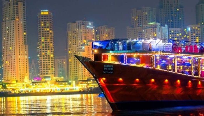 Dhow-Cruise-in-Dubai